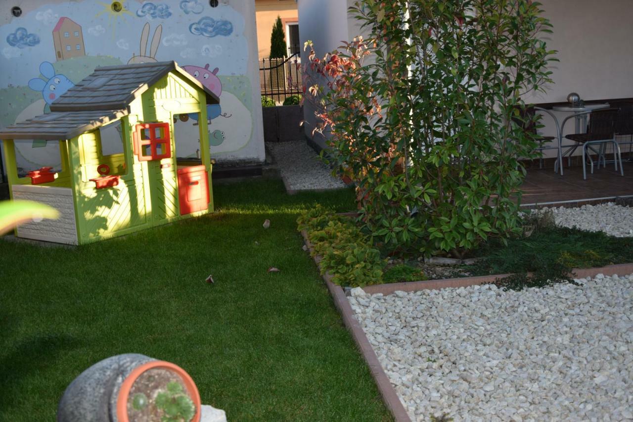 Veľký Meder Belany Studios מראה חיצוני תמונה