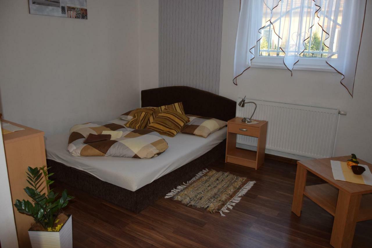 Veľký Meder Belany Studios מראה חיצוני תמונה