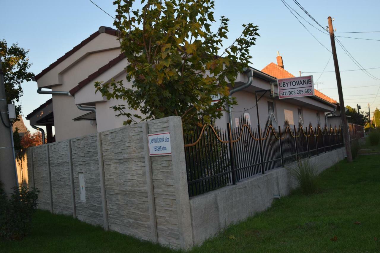 Veľký Meder Belany Studios מראה חיצוני תמונה